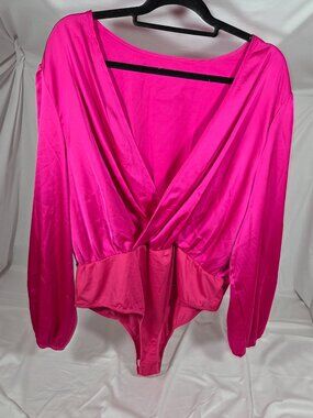 SHEIN Pink Satin Long Sleeve V-Neck Bodysuit Size